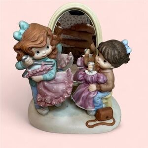 VTG| Sisters & Best Friends "Our Friendship Is A Perfect Fit"